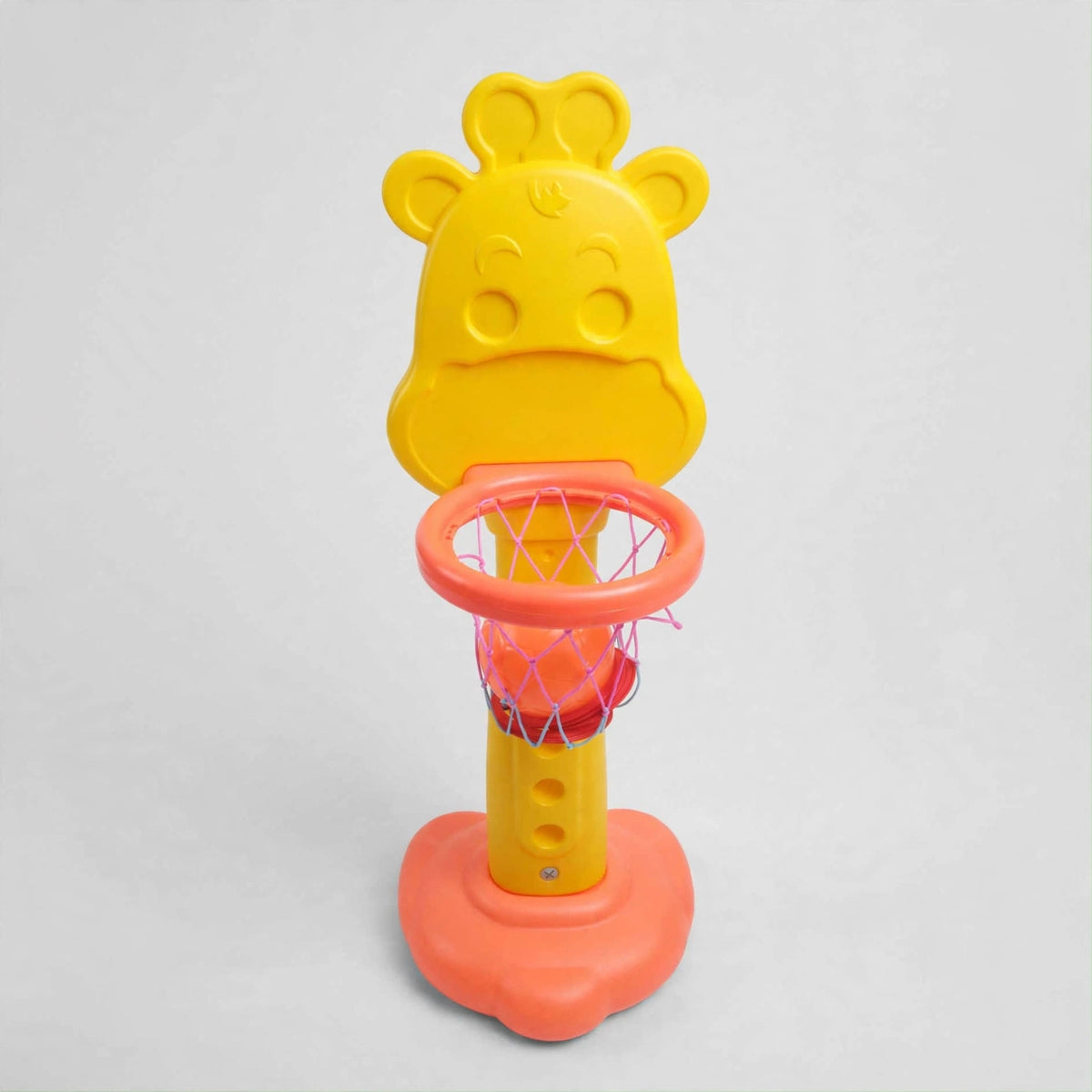 GIRAFFE BASKETBALL